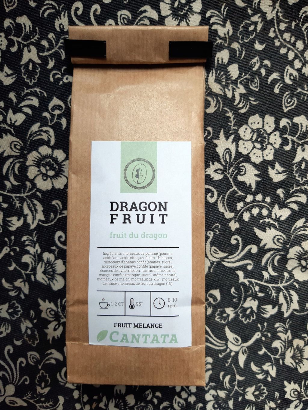 Quelle coïncidence : chevaucher un dragon !